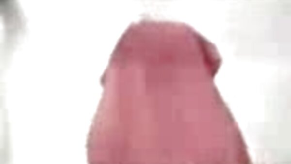 زب لطيف بالكاد يمكن سكس عربي مترجم جديد أن يصلح في فمها أو كسها